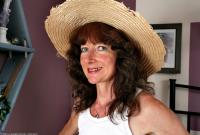 ATK hairy Amelia Set