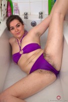 ATK hairy Amelia Cole Set