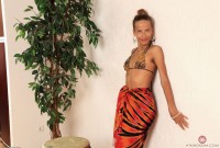 ATK hairy Manita Set