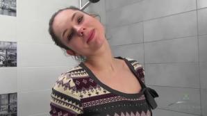 ATK Aunt Judys  in shower