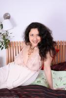 ATK hairy Caroline Set