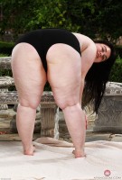 ATK hairy Cece Lachey Set