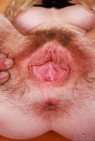 ATK hairy Chloe Foster Set