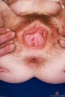 ATK hairy Chloe Foster Set