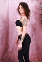 ATK hairy Delta Hauser in mature and hairy