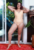 ATK hairy Dria Submits in mature and hairy