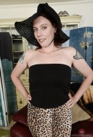 ATK hairy  in mature and hairy