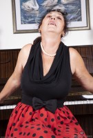 ATK hairy Esmeralda in mature and hairy