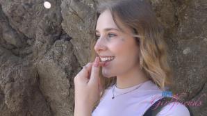 Girlfriend Fiona Peaches Video