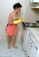 ATK hairy Holly in scary hairy