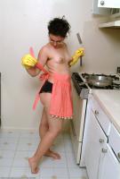 ATK hairy Holly in scary hairy