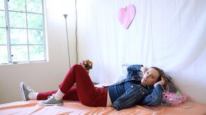 ATK Aunt Judys Lauren Laurent in masturbation