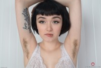 ATK hairy Matilda Bow in young and hairy