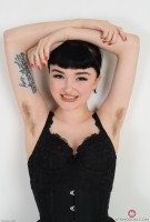 ATK hairy Matilda Bow Set