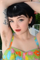 ATK hairy Matilda Bow in young and hairy