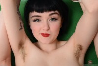 ATK hairy Matilda Bow Set