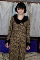 ATK hairy Matilda Bow in young and hairy