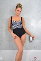 ATK hairy Regina Set