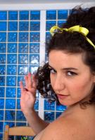 ATK hairy Sativa Verte in scary hairy