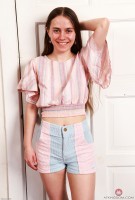 ATK hairy Sia Wood Photo Set
