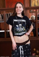 ATK hairy Sia Wood in young and hairy