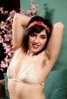 ATK hairy Simone Delilah Set