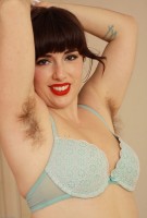 ATK hairy Simone Delilah Set