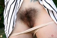 ATK hairy Sofia Rodas Set