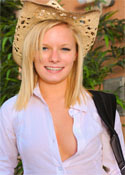 Video of Amateur Girlfriend Elaina Raye